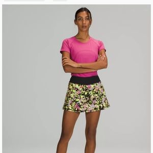 Luluemon pace rival 15 inch tennis skirt